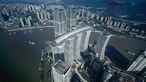 China’s Crystal Sky Bridge: The 300m Horizontal Skyscraper in the Sky
