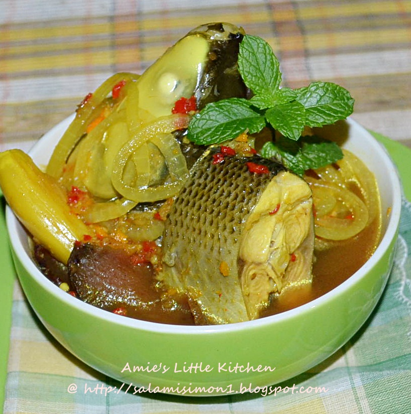 AMIE'S LITTLE KITCHEN: Asam Rebus Ikan Susu @ Bolu @ Milkfish