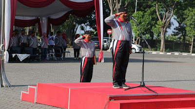 Sang Juara Tantowi Pernah Berlatih Bulutangkis di Gresik   