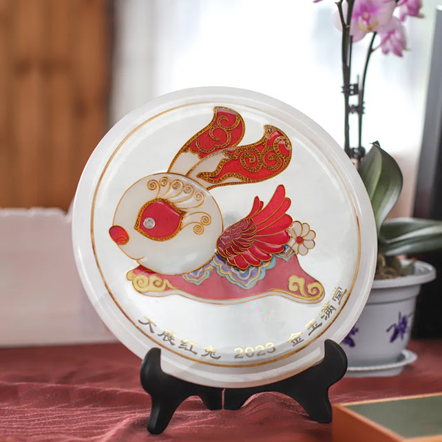 GaoYao’s “Guangfu Gold Embroidery” craft innovative ornaments