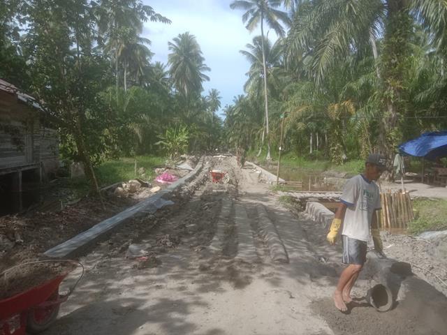 Pembangunan Jalan Desa Pematang Pasir Oleh Satgas TMMD Ke-115 Kodim 0208/Asahan