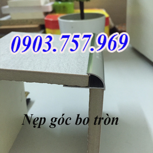 https://nepkimloai.blogspot.com/2019/01/nep-nhom-op-goc-nep-v-nep-v-bo-goc.html