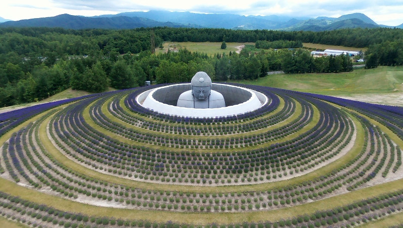 เนินเขาพระพุทธเจ้า (Hill of The Buddha: 頭大仏)