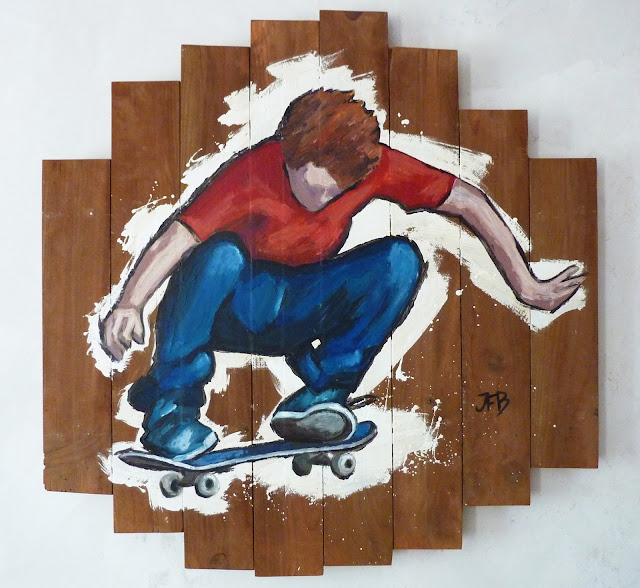 ollie, skate, street art, art contemporain, ville, urbain, bleu, rouge, sport,