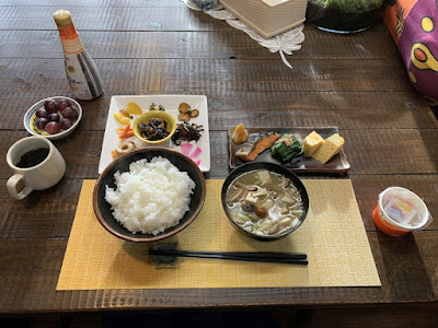 仙人小屋の朝食