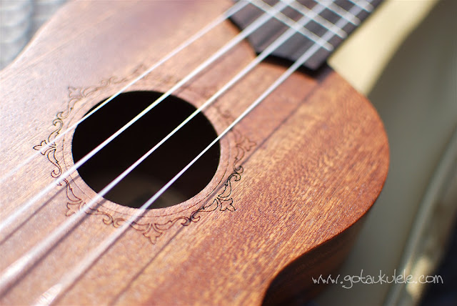 Flight NUS310 Soprano Ukulele sound hole