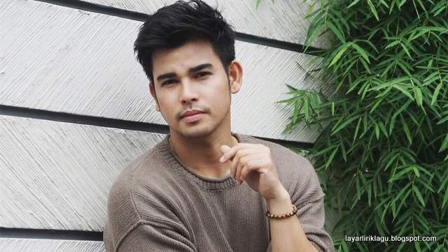 Leo Consul