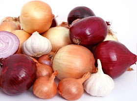 onions-garlic-health-benefits-lose-weight