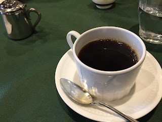 反町のビストロ平野の食後のコーヒー