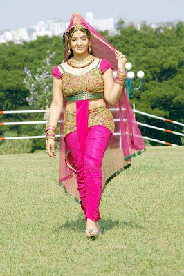 Aarthi Aggerwal In Pink