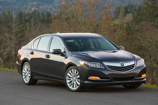 Front 3/4 view of the 2014 Acura RLX