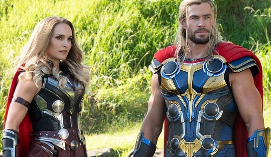 Universo Marvel 616: Dublê de Chris Hemsworth fala que está difícil  acompanhá-lo em Thor: Amor e Trovão