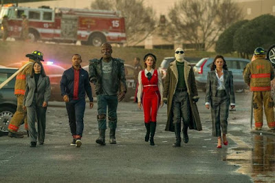 Doom Patrol Season 4 Image 17