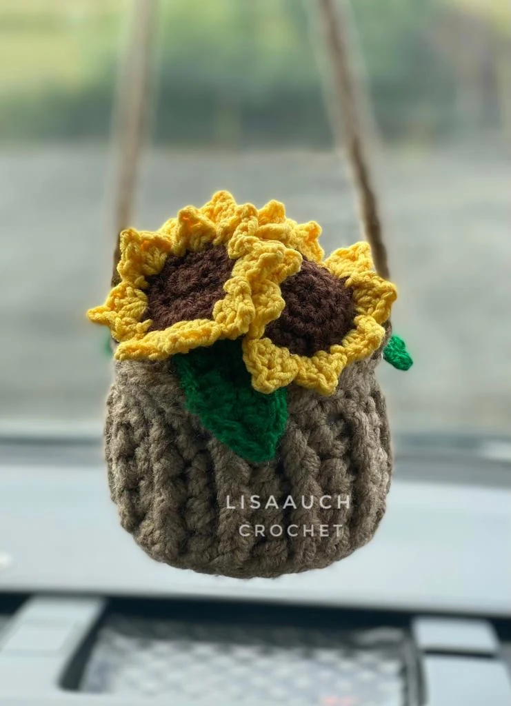 crochet car accessory - hanging flower pot rearview mirror hanging basket