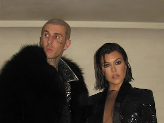 Kourtney Kardashian and Travis Barker Pack On The PDA At GQ Men Of The Year Celebration Photo