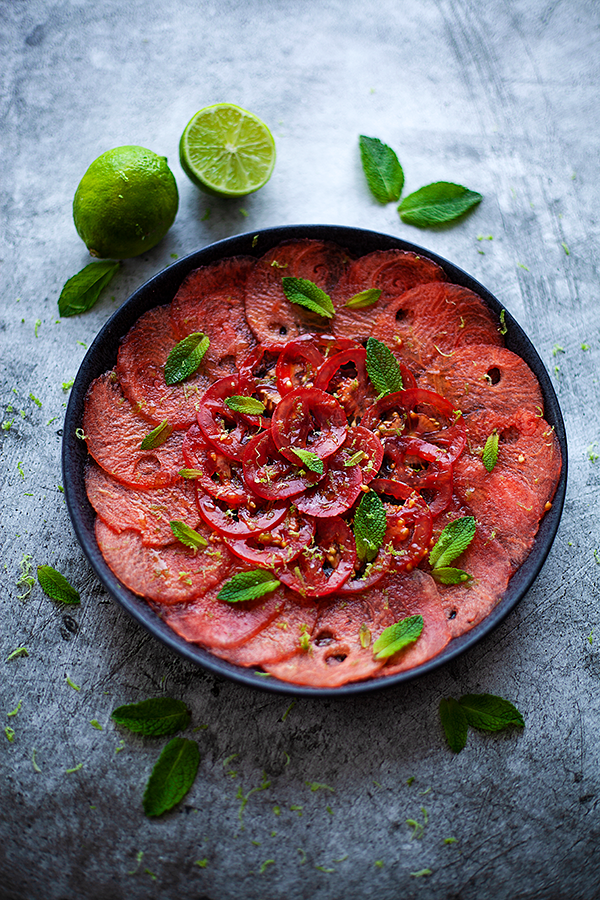 Carpaccio de pastèque, tomate et citron vegan