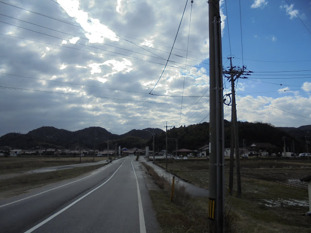 中海橋を越えて道の駅が見えました