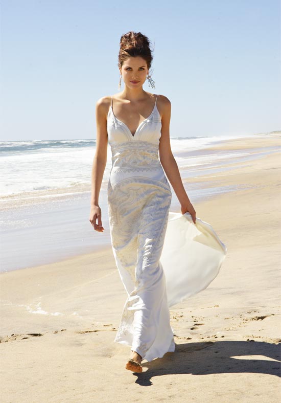 Perfect Beach Style Wedding Dresses Keep it simple and easy task because the
