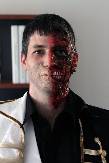 Makeup Zombie Seram yang Buat Orang Muntah Darah (17 Gambar)
