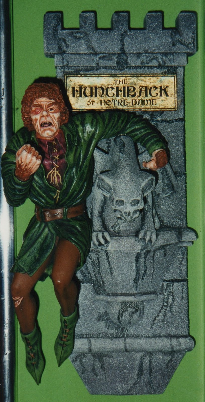 Middle Earth Collectors: Model Kit Mania: The Hunchback of Notre Dame