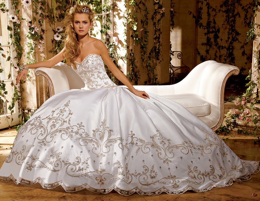  Beautiful  Ball  Gown  Wedding  Dresses  Design