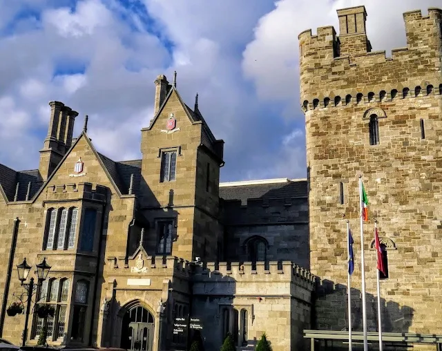 Best Castle Hotels in Dublin: Clontarf Castle