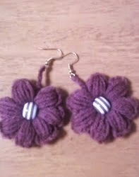 http://translate.googleusercontent.com/translate_c?depth=1&hl=es&rurl=translate.google.es&sl=en&tl=es&u=http://mycrochetshack.blogspot.gr/2010/07/flower-earring.html&usg=ALkJrhg83gDv9S4nfGzbGveAz9YrcuSozQ