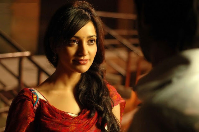 Neha Sharma HD Wallpapers Free Download