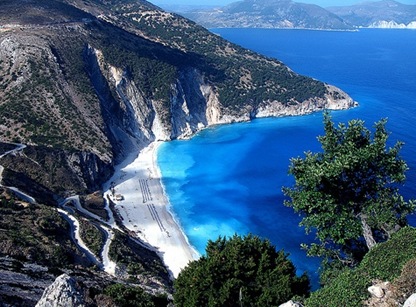 playa mirtos cefalonia grecia turismo viajar a