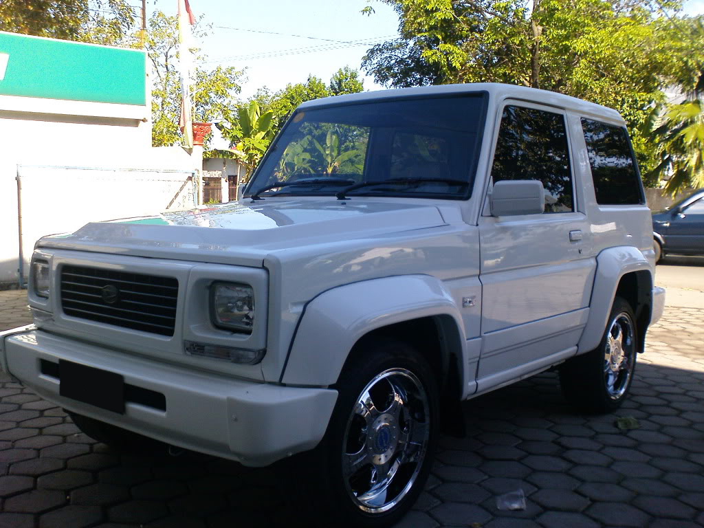 Kumpulan Modifikasi  Mobil  Feroza Tahun 1994 Terbaru 