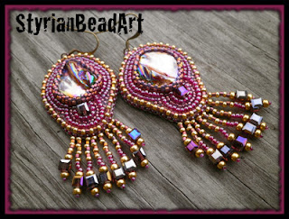 bead embroidery beadwork necklaces pendants blogs