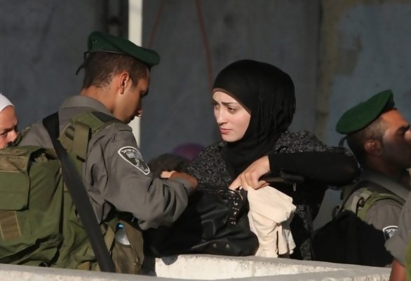 wanita palestina