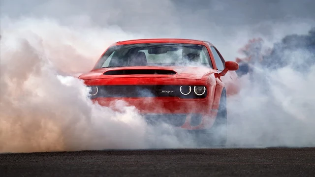 Papel de parede carro tunado Dodge Challenger  SRT Demon.