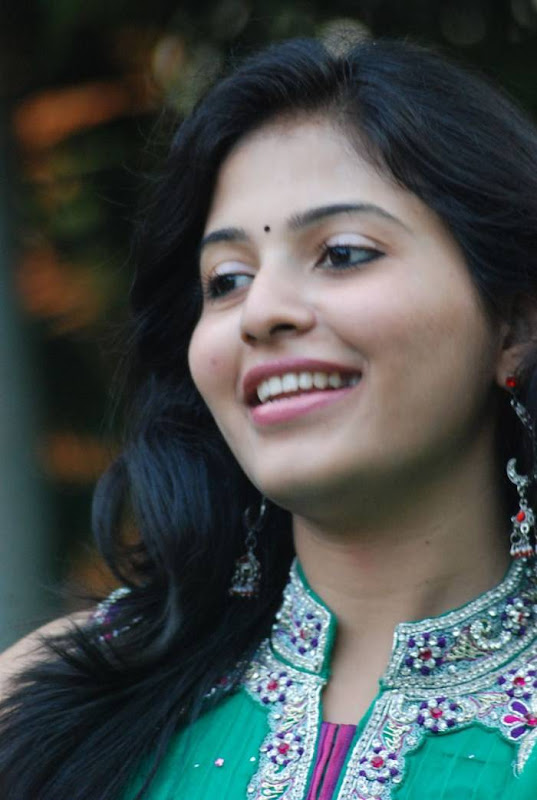 Abctress Anjali Latest Photos sexy stills