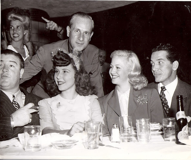 The Maybelline Story Frank Sinatra Abbott And Costello Marilyn Maxwell And More Promote 15