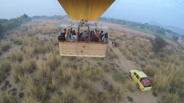 hot air balloon ride in Jaipur