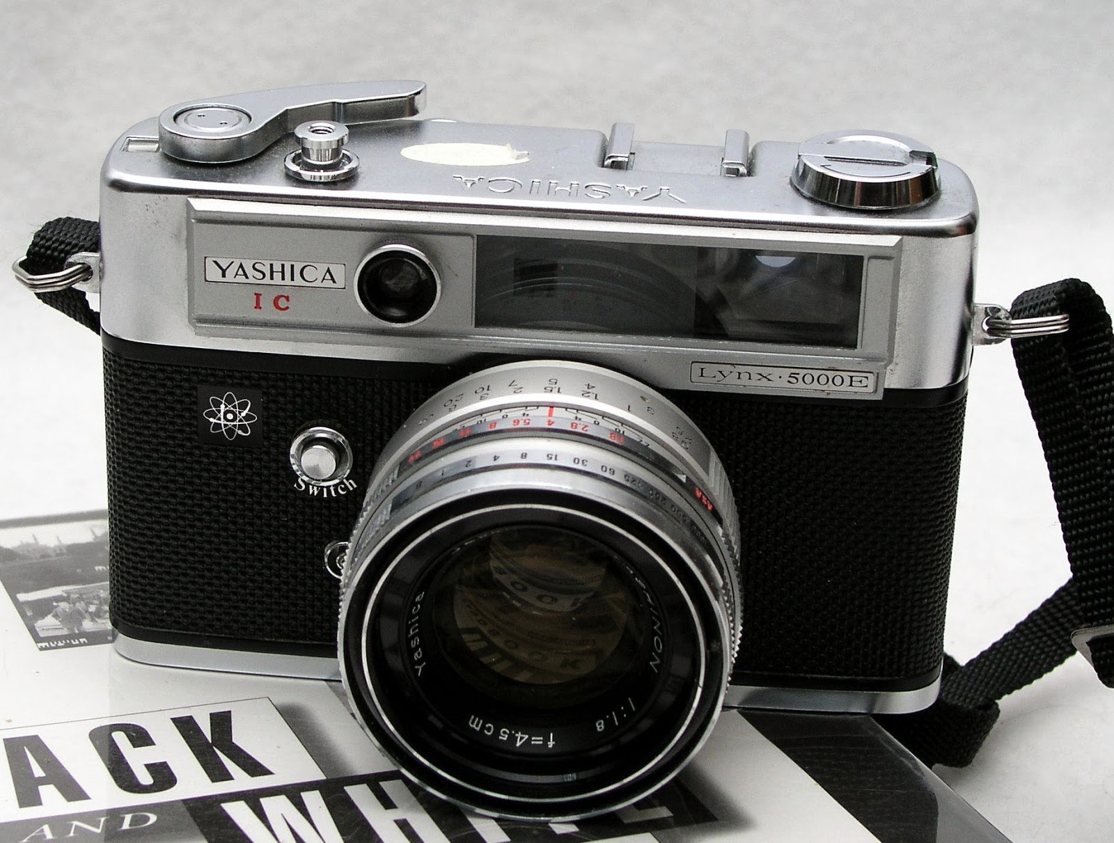 Random Camera Blog The Yashica Electro 35 Cc