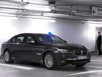 2010 BMW 7-Series High Security images