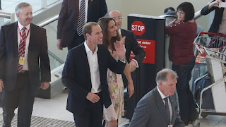  Prince William Wedding News: Prince William and Princess Catherine Stop Over in Brisbane