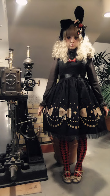 gothic lolita dresses