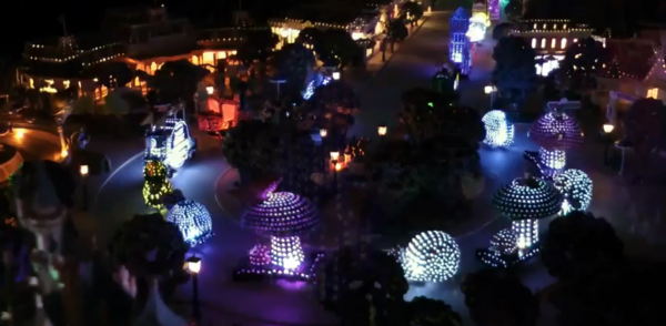 Epic DIY Replica of Disneyland’s Electrical Light Parade