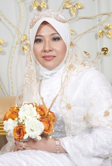 Bridal D Ina Pengantin  Kg Taman Huda Kota  Bharu  Kelantan