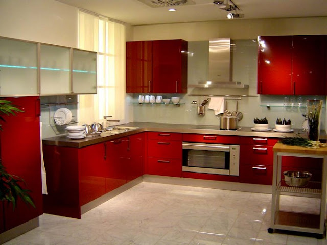 Contoh desain dapur warna merah