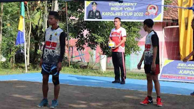 12 Tim Bola Voli Putra di Kabupaten Pekalongan Ramaikan Turnamen Kapolres Cup