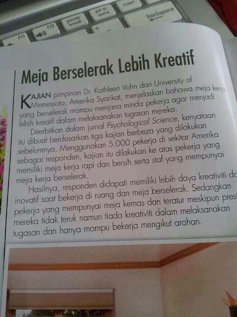 Meja berselerak lebih kreatif, meja kerja, kerja tak habis