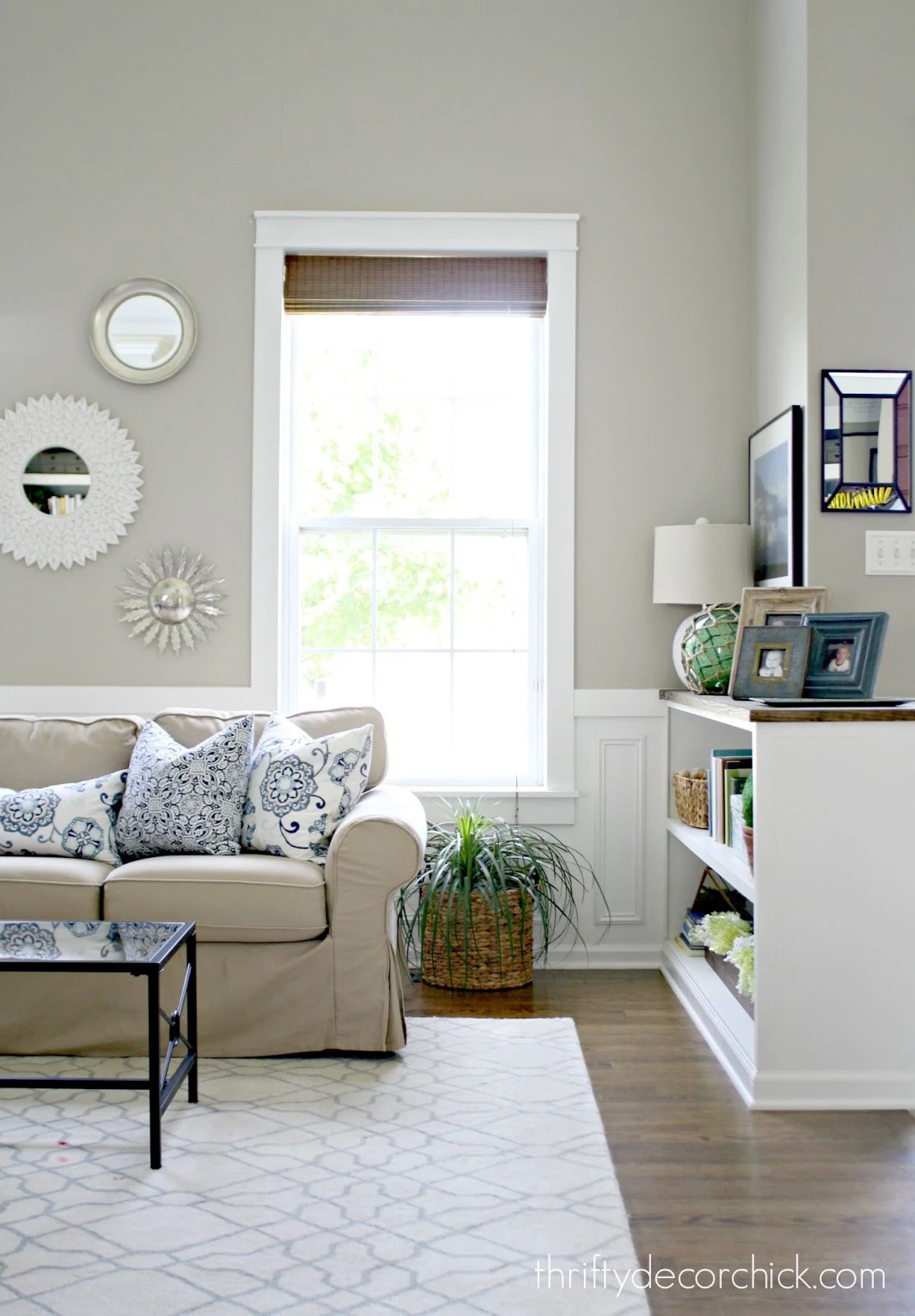 small built in bookcase by door