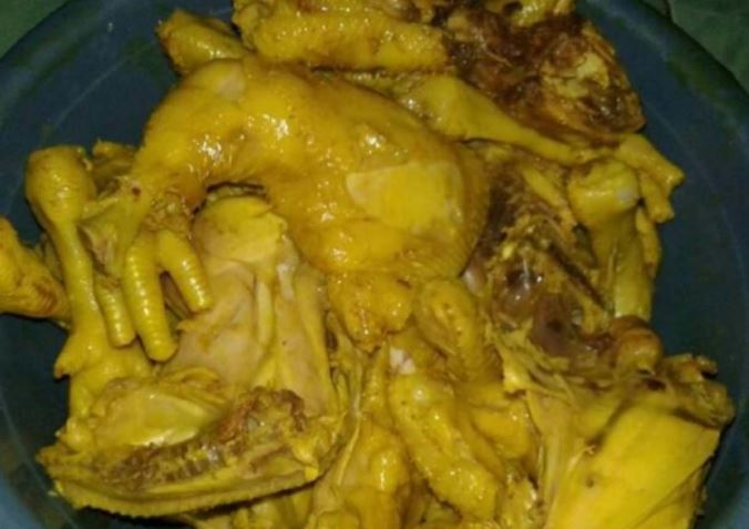 Resep Ayam Ungkep Bumbu Kuning Sederhana - Resep Masakan