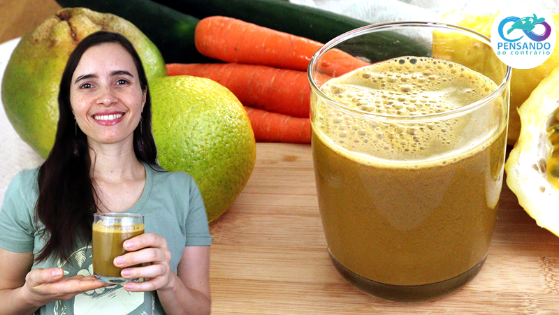 Suco detox com casca de laranja e maracujá