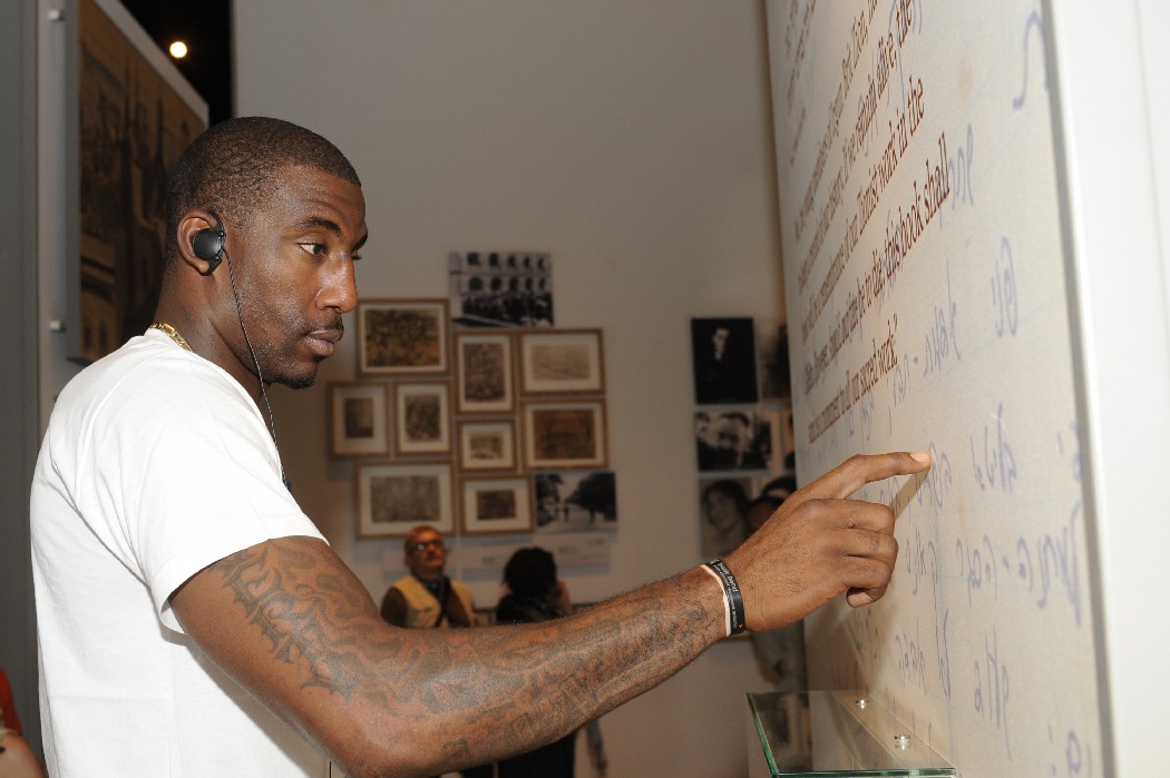 is amare stoudemire jewish. NBA star Amare Stoudemire