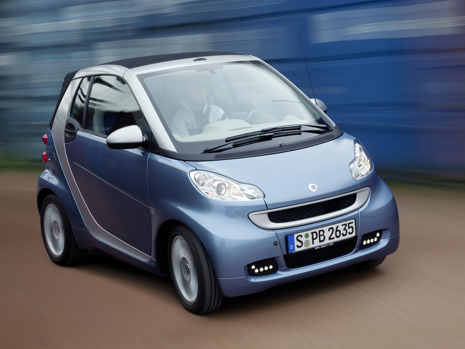 2011 SMART fortwo Car Desktop Wallpapers